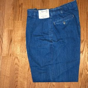 Men’s Land’s End Pleated Jeans